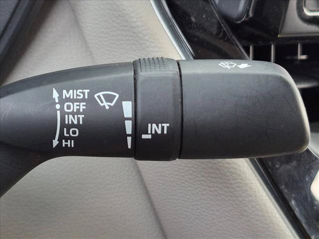Used 2022 Toyota Corolla LE FWD image 14