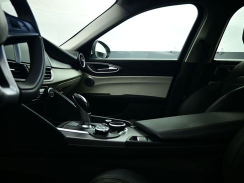 Used 2018 Alfa Romeo Giulia Ti Sport w/ Quick Order Package 22S Sport image 25