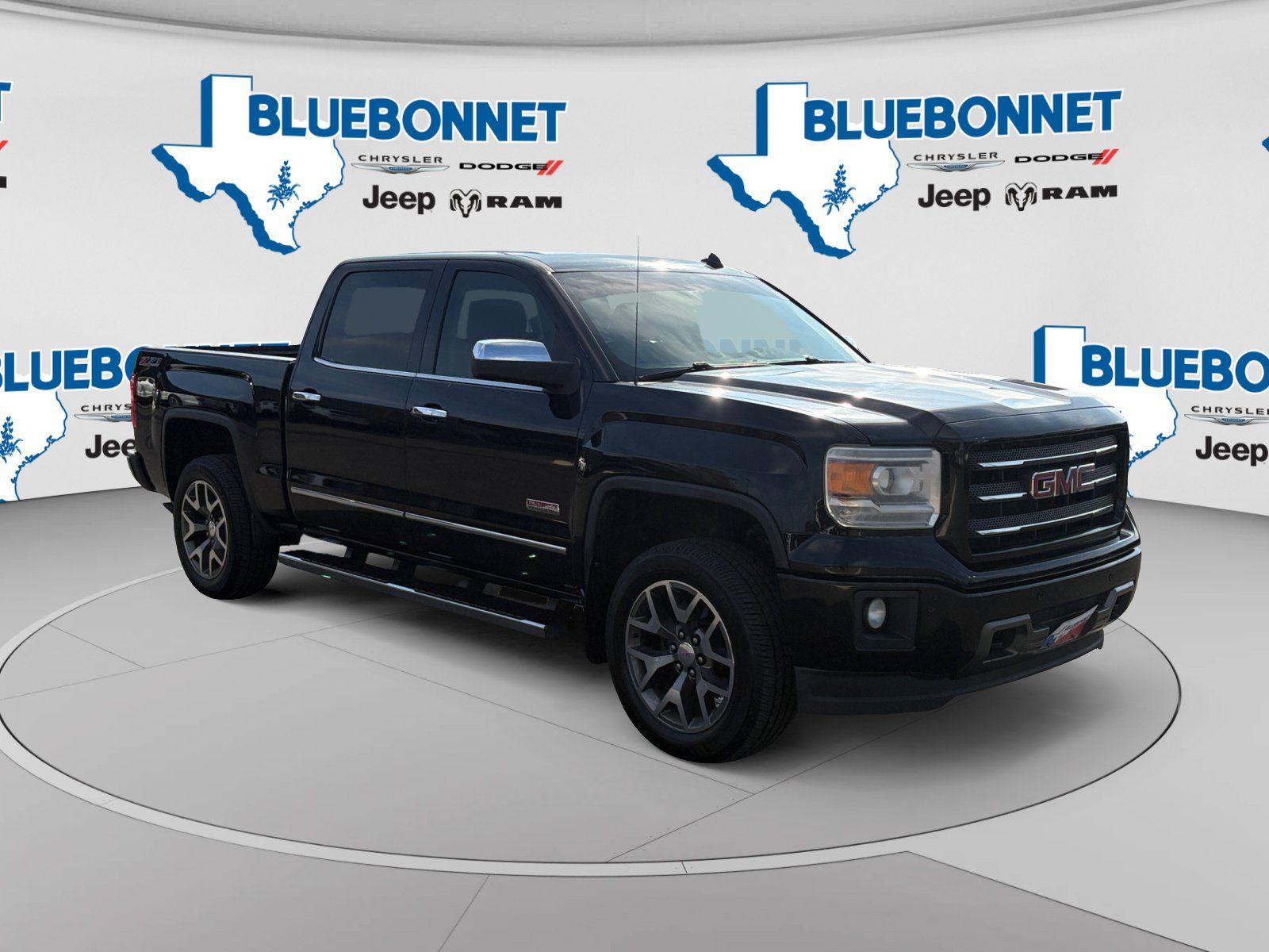 Used 2014 GMC Sierra 1500 SLT w/ All-Terrain Package AWD/4WD image 3
