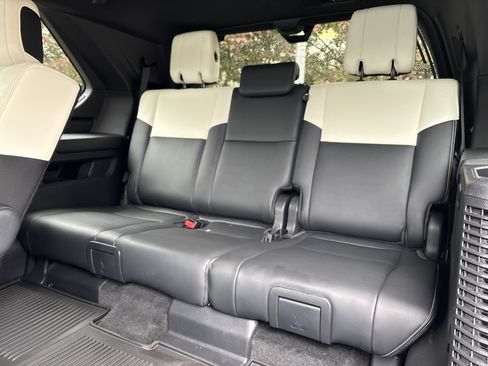 Used 2024 Toyota Sequoia Capstone AWD/4WD image 32