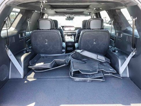 Used 2025 Hyundai Palisade Calligraphy AWD/4WD image 29