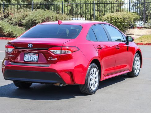Certified 2023 Toyota Corolla LE w/ Carpet Mat Package (TMS) FWD image 7