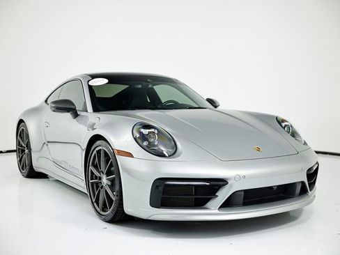 Certified 2024 Porsche 911 Carrera T image 7