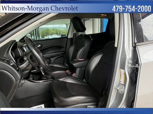 Used 2021 Jeep Compass Latitude FWD image 9