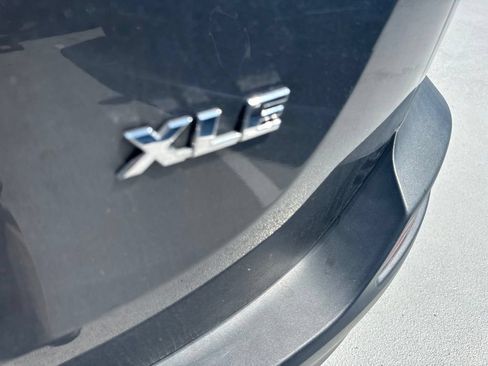 Used 2015 Toyota RAV4 XLE FWD image 8