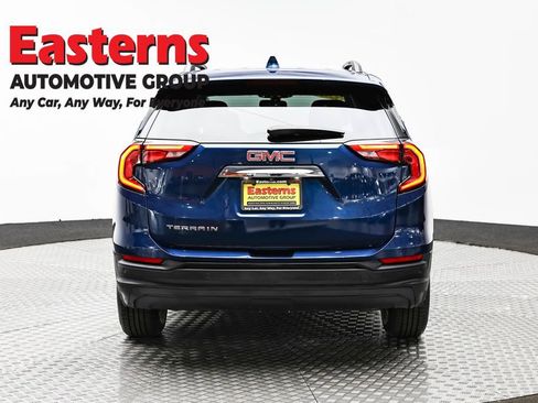 Used 2019 GMC Terrain SLE w/ Driver Convenience Package image 6