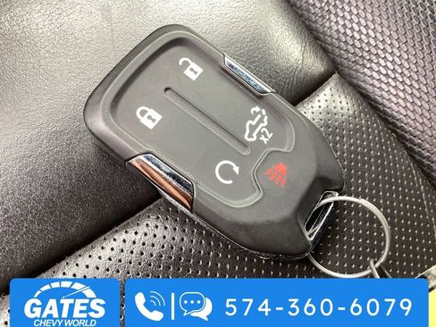 Used 2022 Chevrolet Silverado 2500 High Country w/ Z71 Off-Road Package image 30