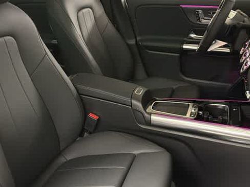 Certified 2026 Mercedes-Benz GLA 250 4MATIC image 32