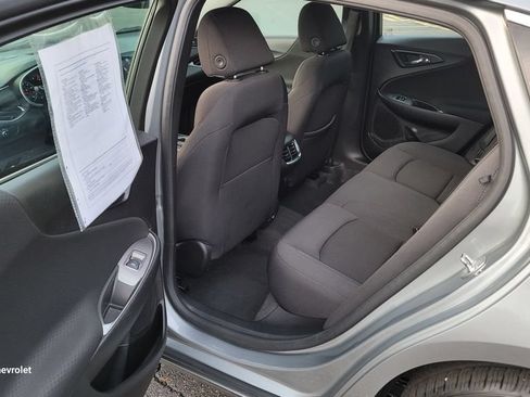 Used 2025 Chevrolet Malibu LT FWD image 25