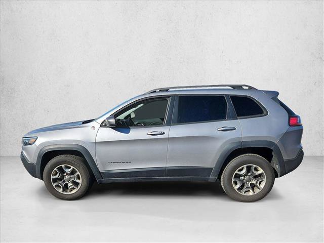 Used 2019 Jeep Cherokee Trailhawk w/ Cold Weather Group AWD/4WD image 6