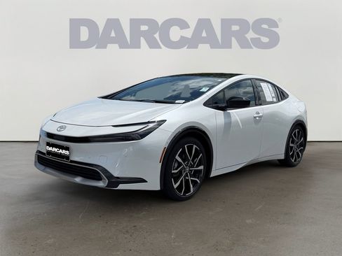 Used 2026 Toyota Prius Plug-In Hybrid w/ Limited Premium Package FWD image 3