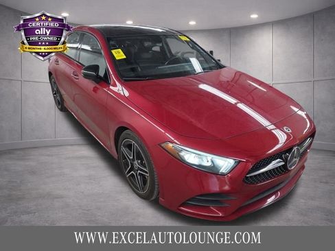 Used 2022 Mercedes-Benz A 220 4MATIC image 9