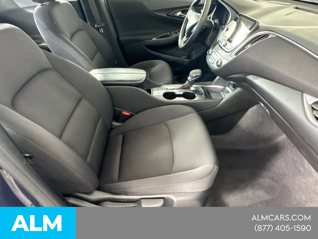 Used 2025 Chevrolet Malibu LT FWD image 16