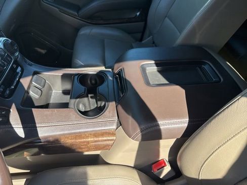 Used 2019 Chevrolet Tahoe LT AWD/4WD image 23
