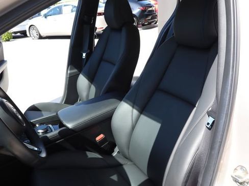 Used 2025 MAZDA MAZDA3 s FWD image 10