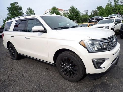 Used 2019 Ford Expedition Limited w/ Equipment Group 301A AWD/4WD image 8
