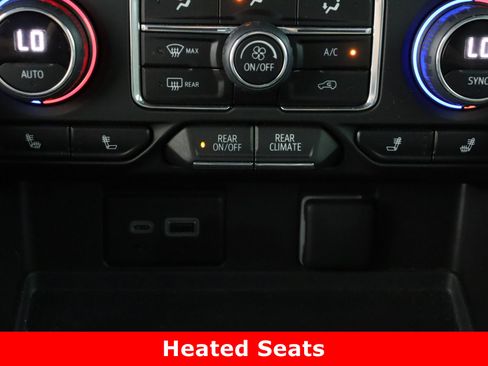 Used 2023 Chevrolet Tahoe Z71 w/ Luxury Package image 24