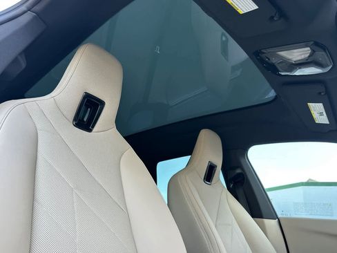 Certified 2023 BMW iX xDrive50 w/ Premium Package image 19