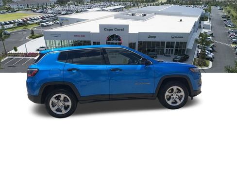 Certified 2024 Jeep Compass Sport AWD/4WD image 12