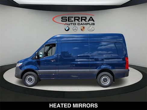 Used 2025 Mercedes-Benz Sprinter 2500 image 6