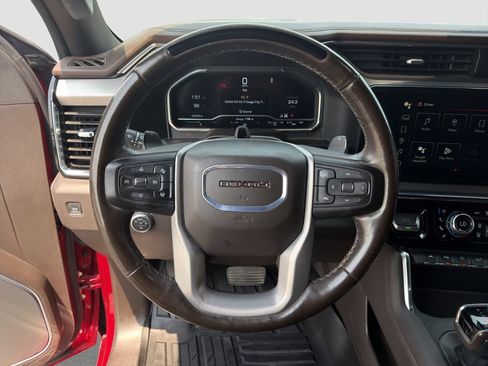 Used 2024 GMC Sierra 1500 Denali AWD/4WD image 10