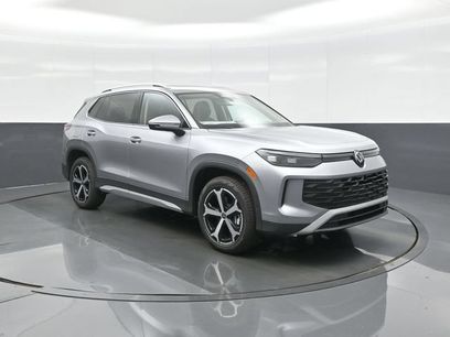 New 2026 Volkswagen Tiguan SE
