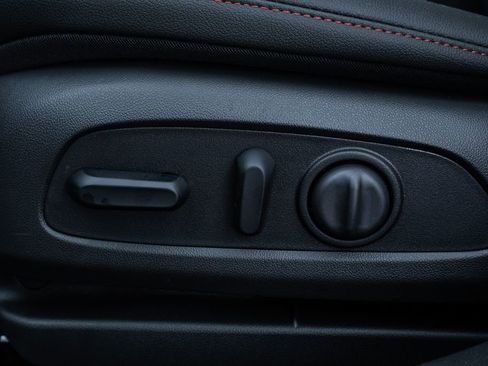 New 2026 Chevrolet Trax RS image 21