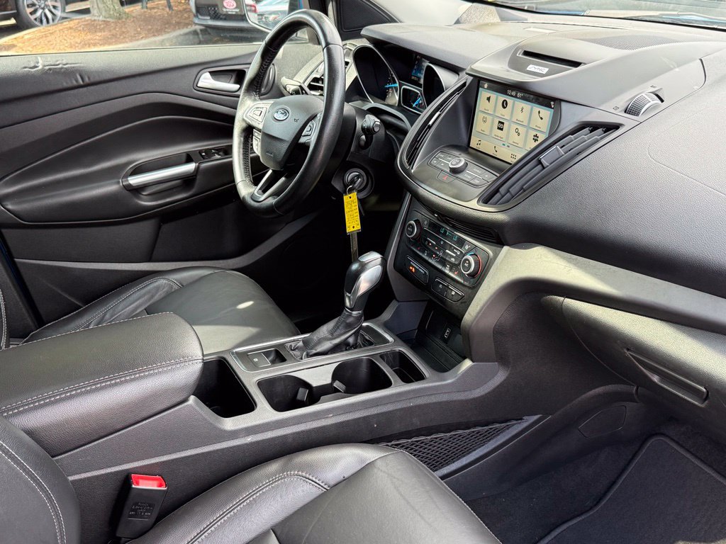 Used 2018 Ford Escape SEL w/ Ford Safe & Smart Package AWD/4WD image 27