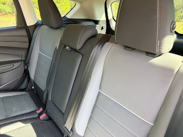 Used 2015 Ford Escape SE FWD image 15
