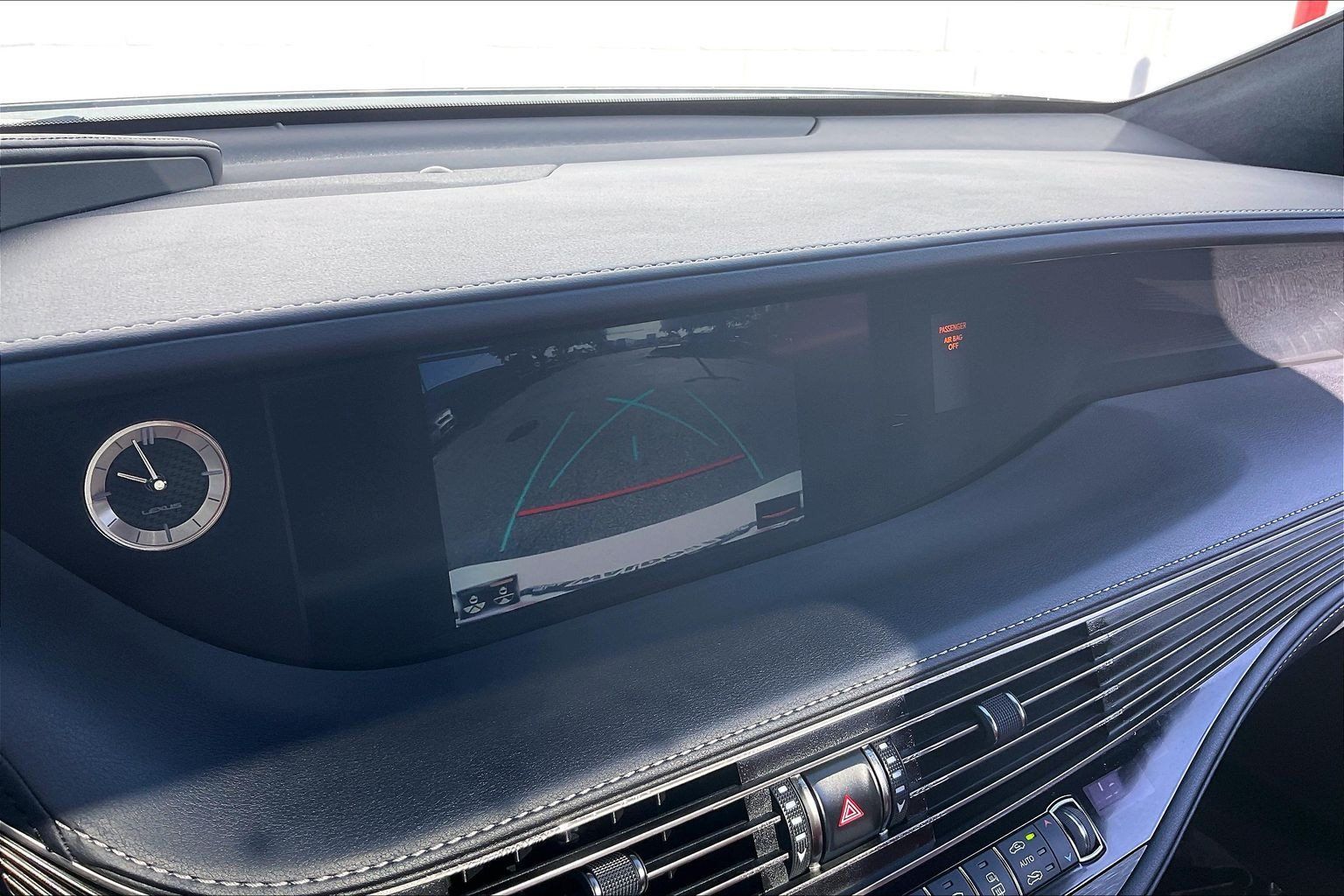 Used 2018 Lexus LS 500 F Sport w/ Accessory Package (Z1) AWD/4WD image 26
