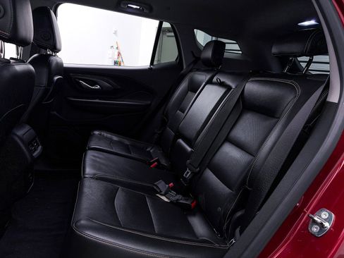 Used 2018 GMC Terrain SLT w/ Preferred Package image 29