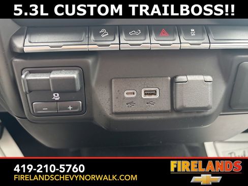 Used 2021 Chevrolet Silverado 1500 Custom Trail Boss w/ LPO, Dark Essentials Package image 24