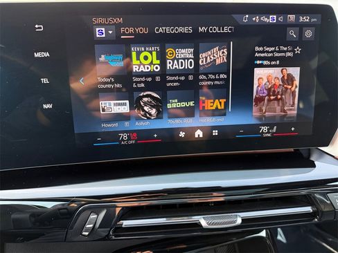 Certified 2025 BMW X1 xDrive28i w/ Convenience Package image 23