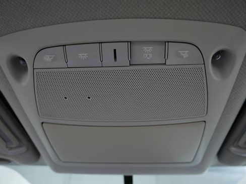 Used 2013 Nissan Sentra S image 32