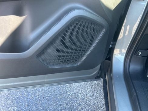 New 2026 Chevrolet Equinox EV LT image 14