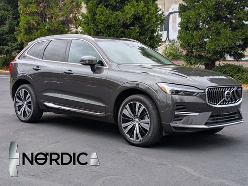 Used 2023 Volvo XC60 T8 Plus AWD/4WD image 1