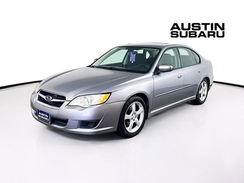 Used 2008 Subaru Legacy 2.5i AWD/4WD image 3
