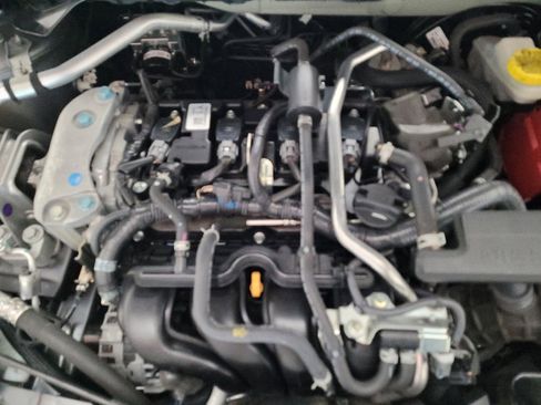 Used 2023 Nissan Sentra SR w/ SR Premium Package FWD image 31