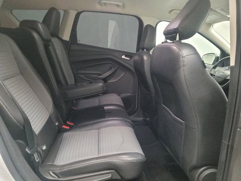 Used 2018 Ford Escape SE w/ SE Sport Appearance Package AWD/4WD image 19
