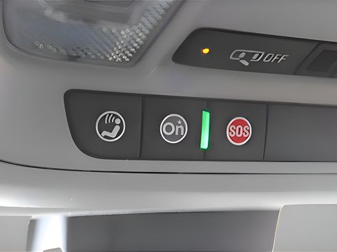 Used 2024 Chevrolet Equinox LS FWD image 11