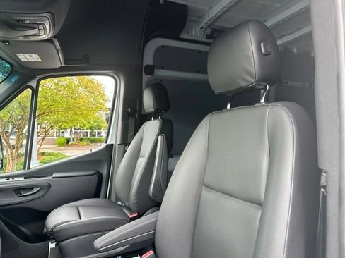 New 2026 Mercedes-Benz Sprinter 2500 image 14