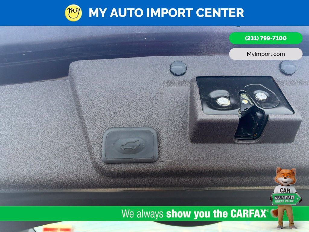 Used 2017 Buick Enclave Leather w/ Enclave Tuscan Edition FWD image 23