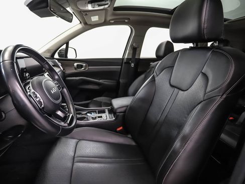 Used 2022 Kia Sorento X-Line EX image 11