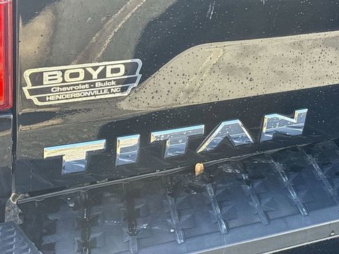 Used 2019 Nissan Titan PRO-4X image 33