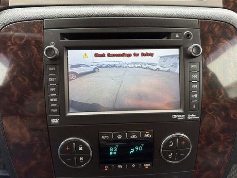 Used 2013 GMC Sierra 3500 Denali AWD/4WD image 26
