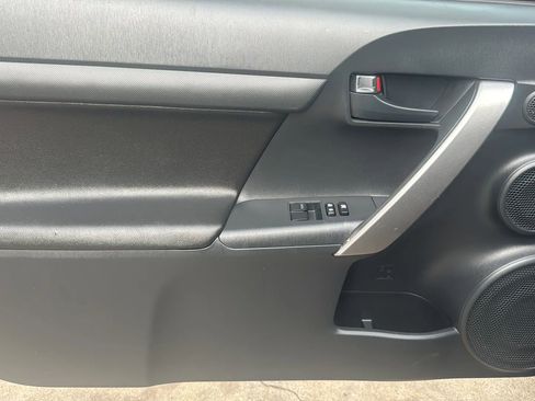 Used 2015 Scion tC FWD image 21