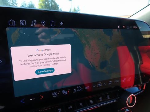 Used 2024 Chevrolet Blazer EV RS image 25