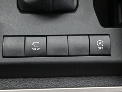 Certified 2025 Toyota 4Runner Limited image 27