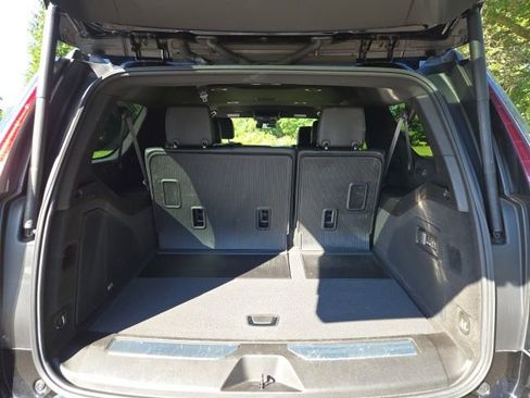 Used 2024 Cadillac Escalade ESV Luxury w/ LPO, Floor Liner Package image 19