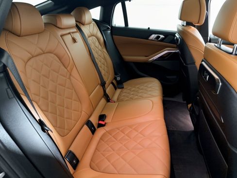 Certified 2024 BMW X6 M60i AWD/4WD image 29